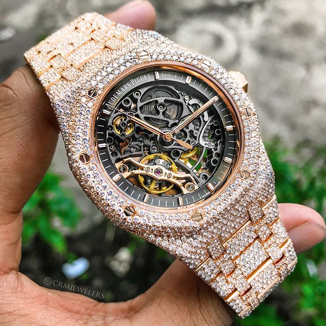 Ap Skeleton Bustdown Yellow Two Tone