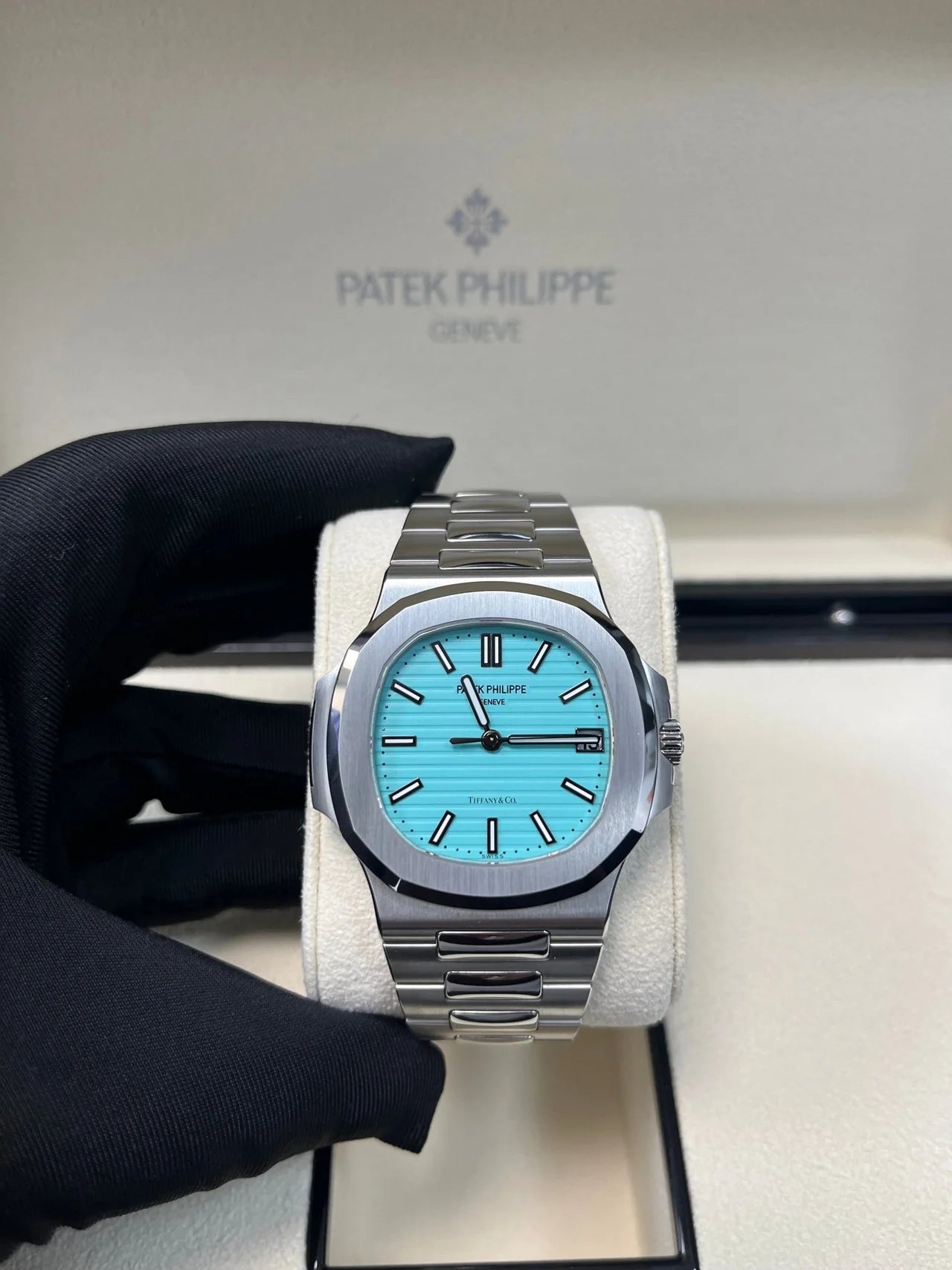 patek philippe nautilus tiffany blue